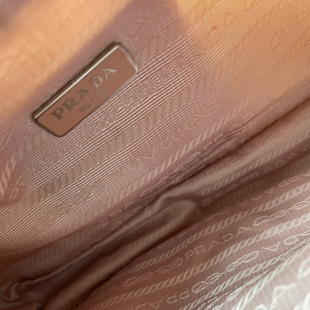 Re-Nylon Prada Re-Edition 2000 mini-bag - Picture 6 of 6